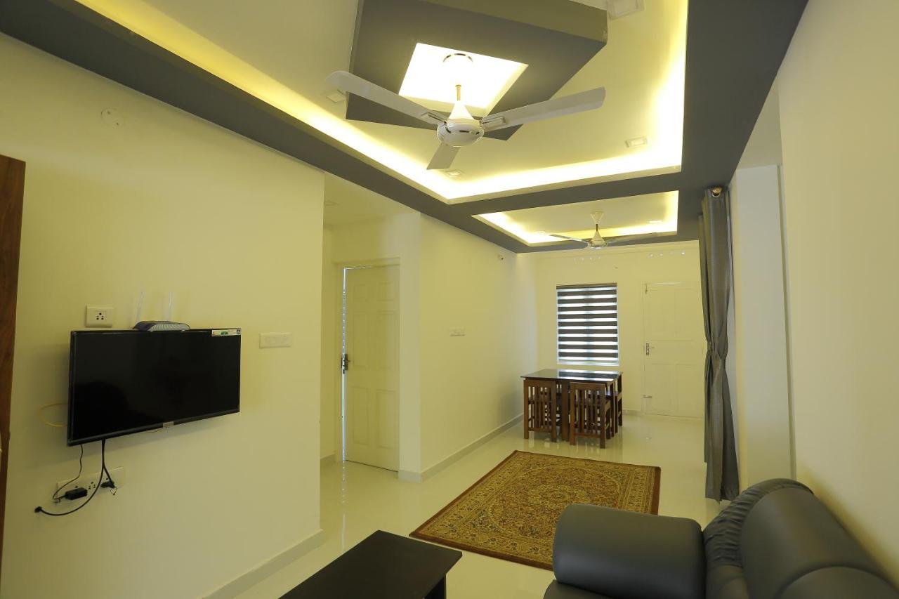 Yelza Hotel And Residence Alwaye 外观 照片